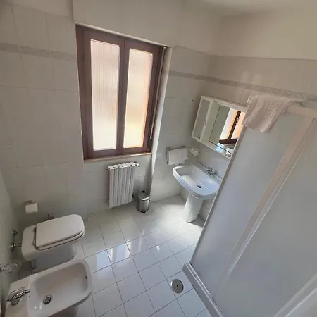 Casa Oslavia Apartment Latina
